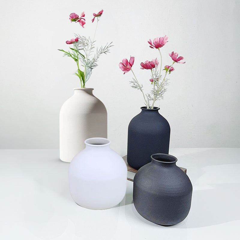 Matte Black Metal Vase: For Dried Flowers, Wedding Gifts, and Home Decor