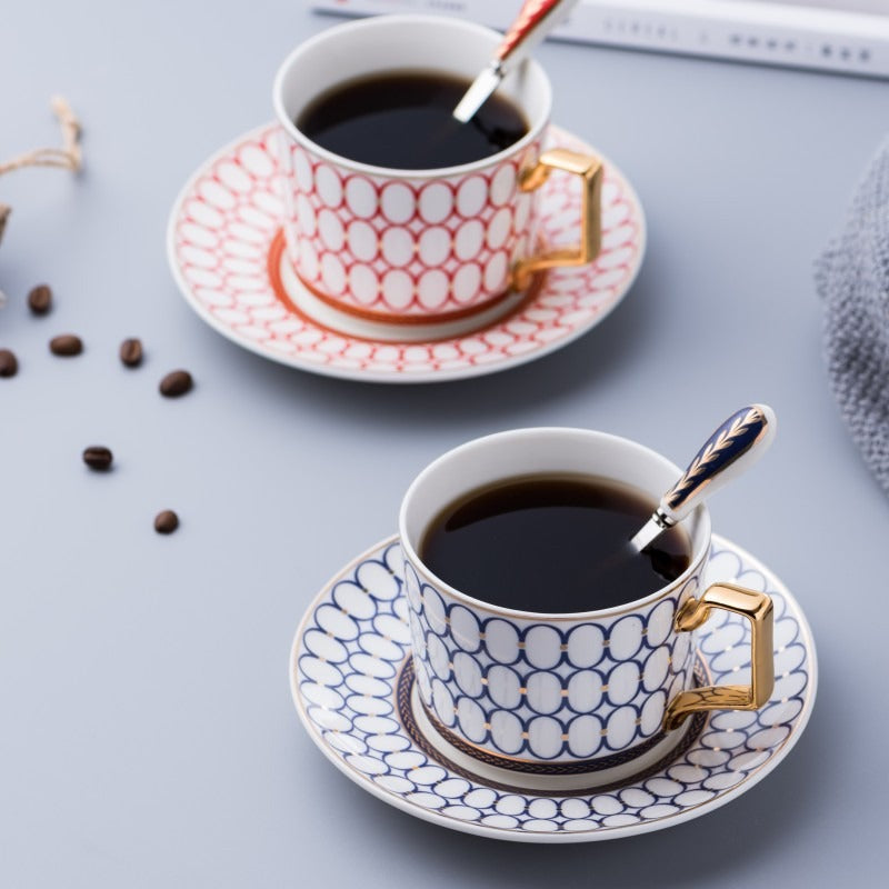 Nordic minimalist ceramic coffee cups and plates, English black tea cups, water utensils, tea cups, household offices