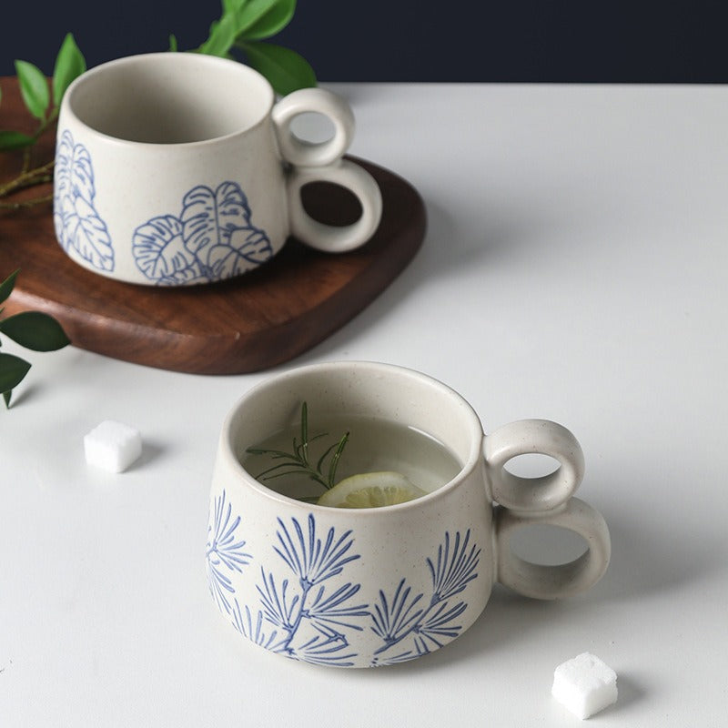 Hand-painted blue and white glazed mugs, retro rough pottery creative household water cups, underglaze colored coffee