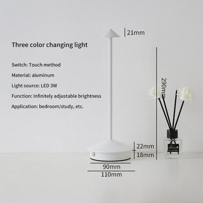 Modern and Simple Metal Luxury Table Lamp, Living Room, Bedroom, Bedside Study, Creative and Warm LED Dimming