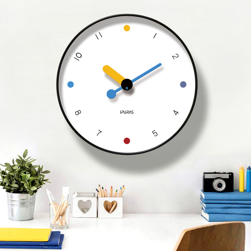 Wall Clock Living Room Clock Simple Household Clock