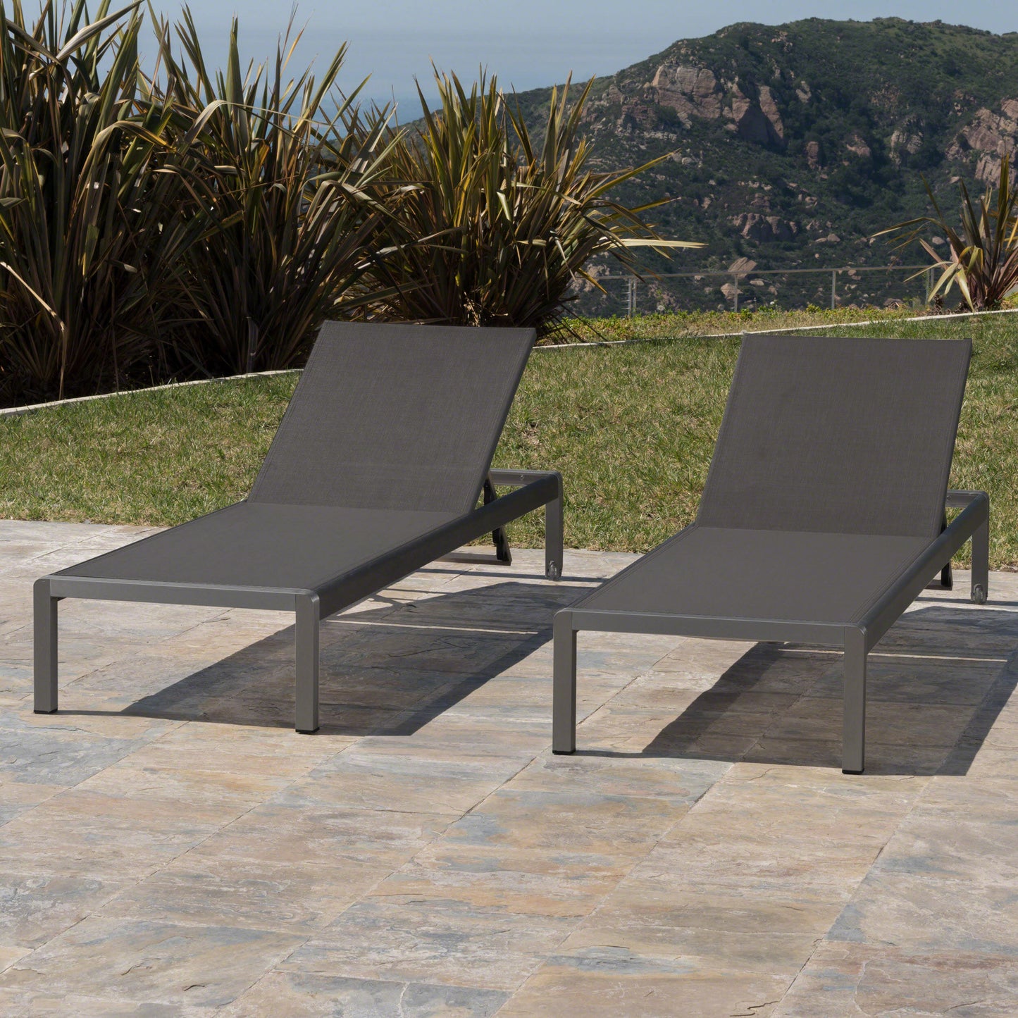 Cape Coral KD Chaise Lounge, Set of 2 in Gray, Perfect for Outdoor Relaxation